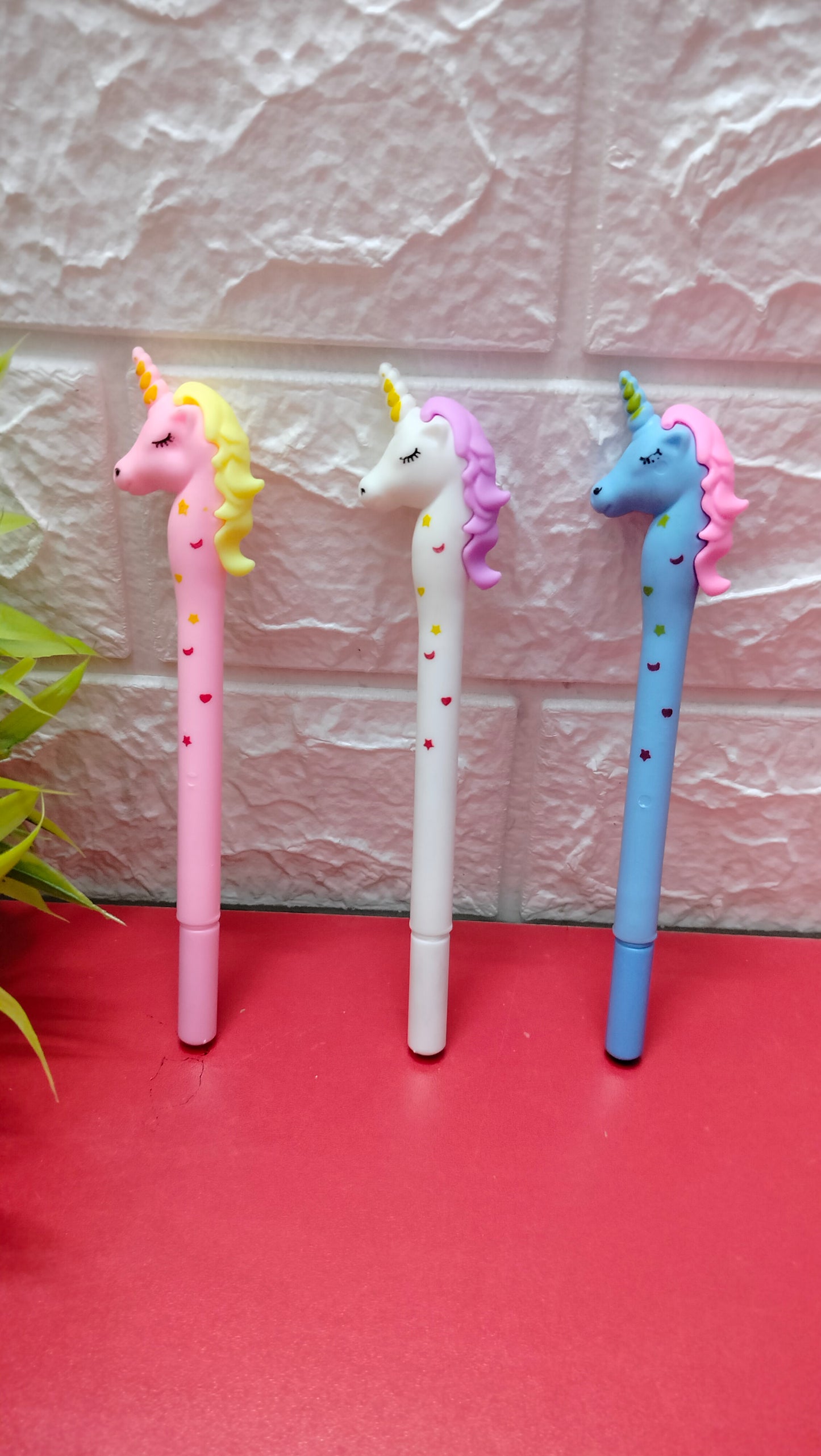 Unicorn pen