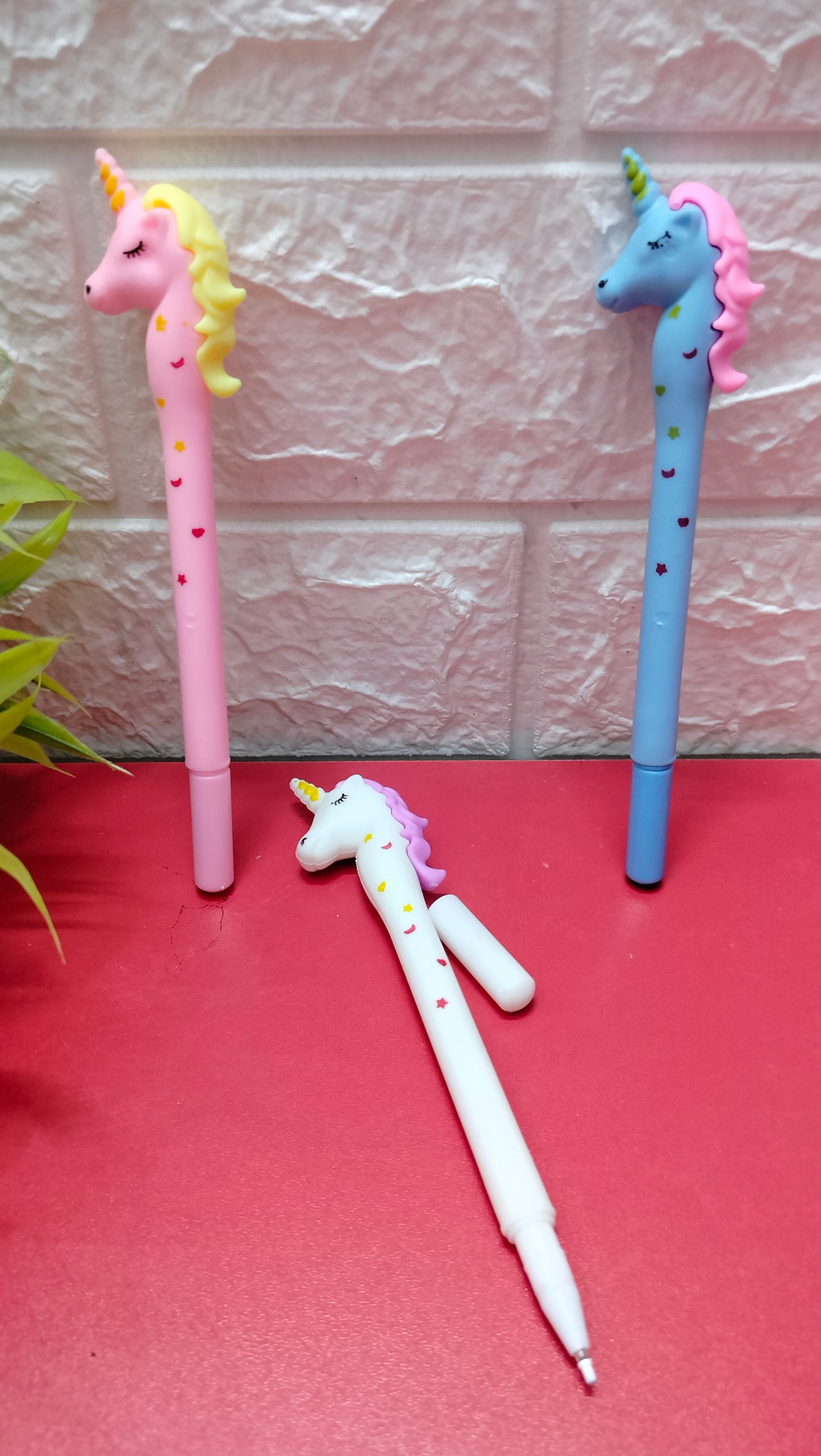 Unicorn pen