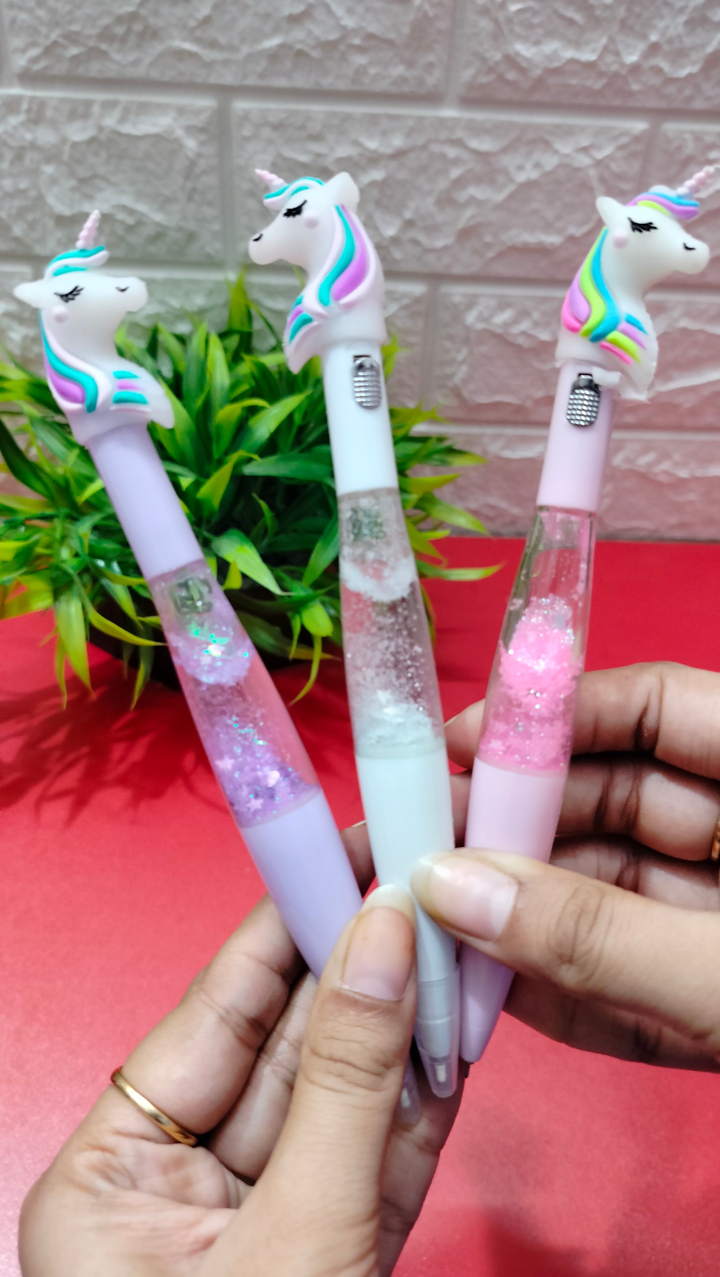 Unicorn LED Glitter Pen